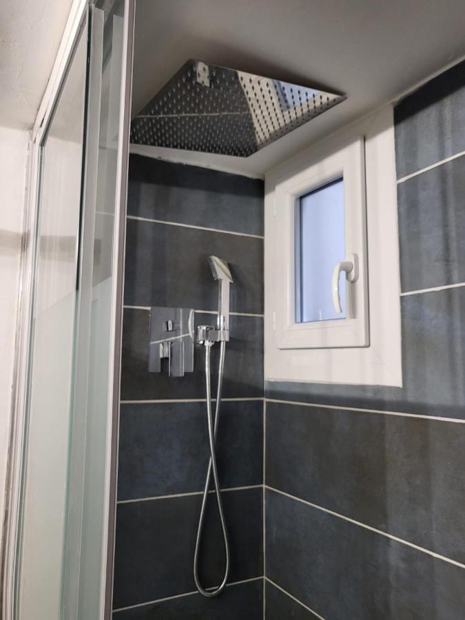 Appartement Avec Son Toit Terrasse, En Plein Coeur De Marseilles Exterior foto